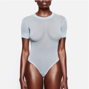 🆕 SKIMS Summer Mesh T-Shirt Bodysuit Sky Women Large